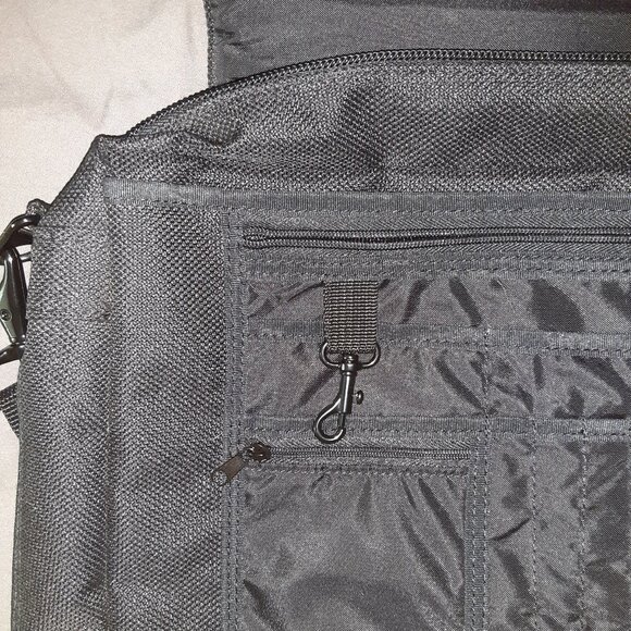 Like New-Tough Brief Case / Book Bag * Uncle Mike's Black or Bushnell * Cordura - Picture 9 of 13